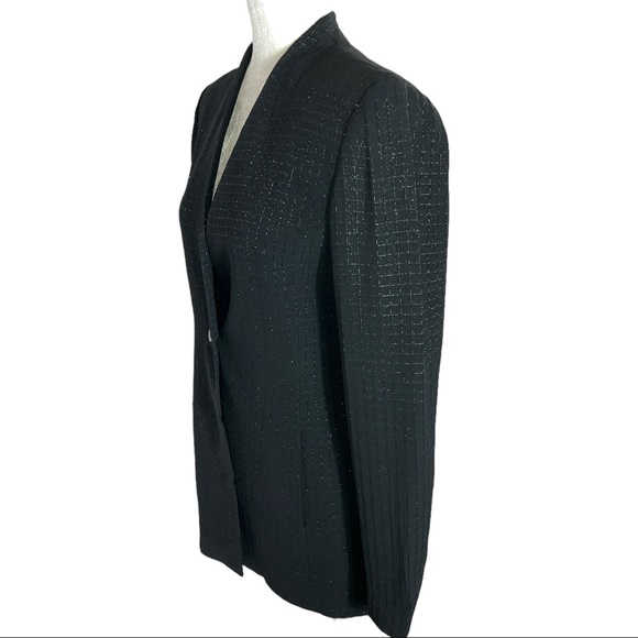 Like New “Worth” Blazer - Picture 3 of 14